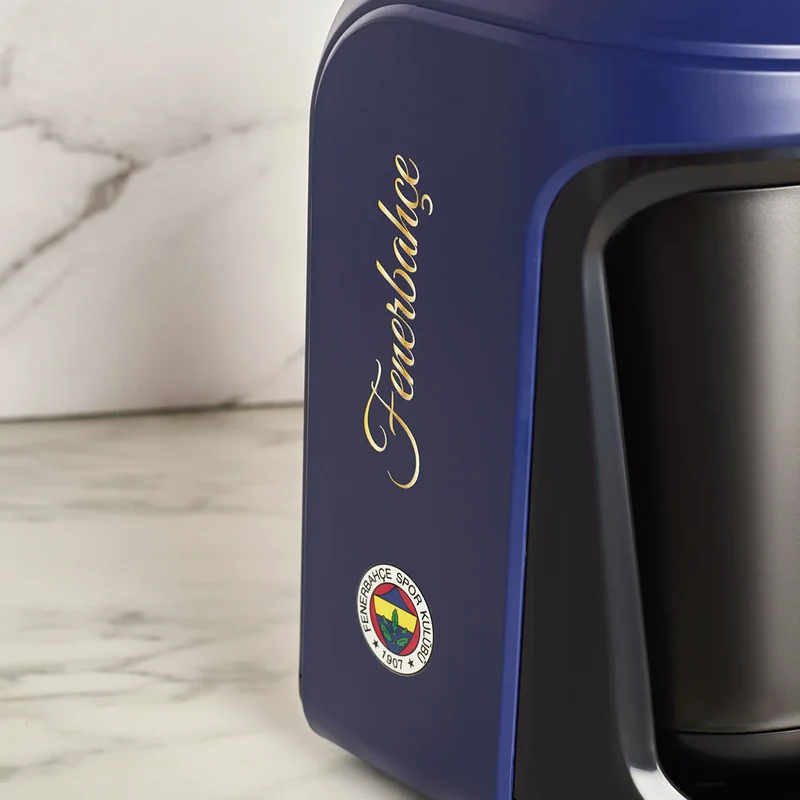 Karaca x Fenerbahce gelicentieerde Hatır Hüps Turkse koffiemachine met melkfunctie