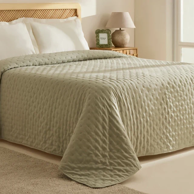 Breezy Bedsprei Green– 230 x 240 cm