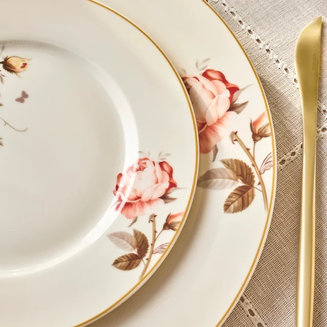 Karaca Bone China Rosie Serviesset 24-delige | 6 Personen