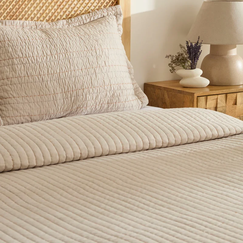 Manon Bedsprei set 3 Delig | Beige 230x240 cm
