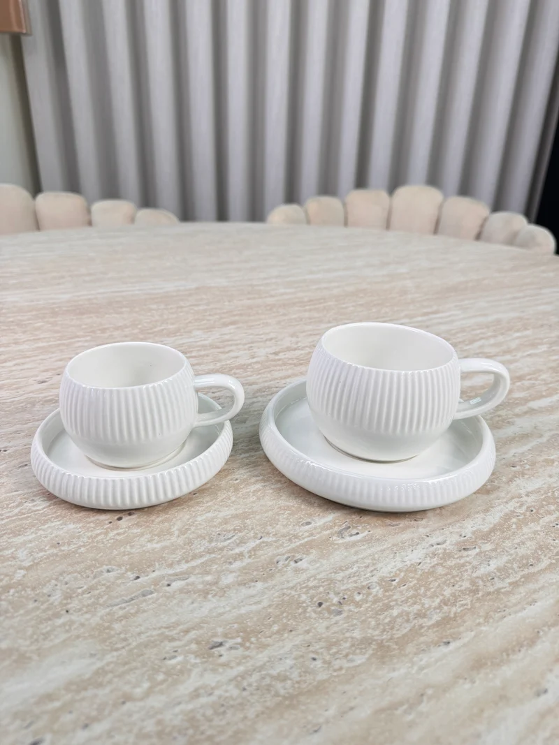 Lines ( BONDY LINE ) koffieset 12 Delig | 6 Persoons Wit
