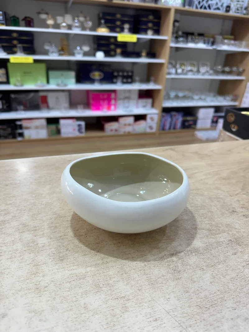 Barles / Cupido Taupe - White Kom 14 cm Per stuk