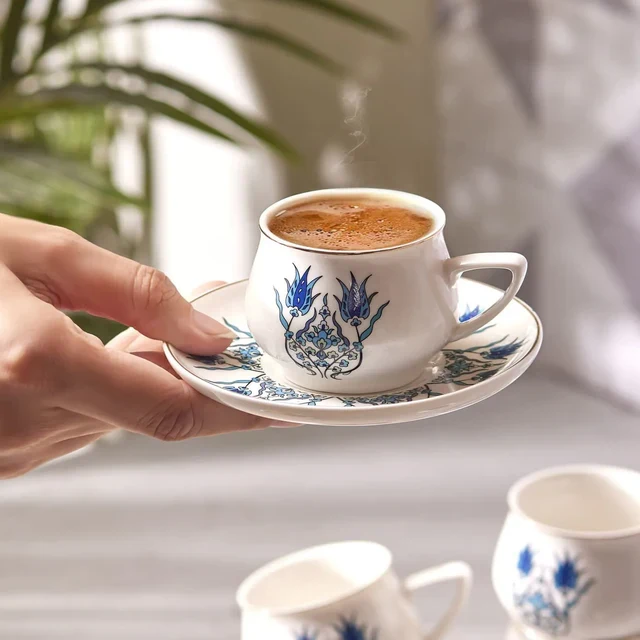 Karaca İznik Espressoset 12 Delig | 6 Persoons