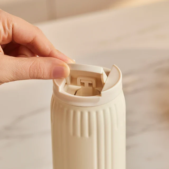 Karaca Rimo Lekvrije RVS Thermosfles 600 ml Crème