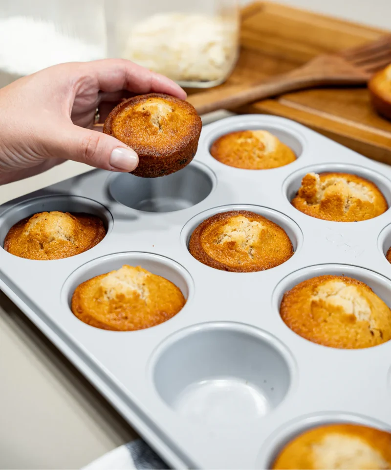 Keramische muffinvorm beige – 12-Vaks, PFAS-vrij, Antiaanbak
