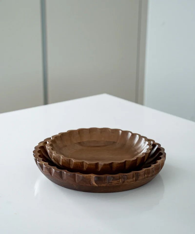 Acacia houten serveerschaal geribbeld | 20 cm