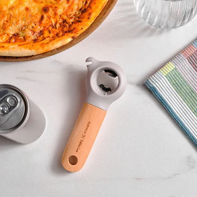 Karaca x Refika Gadgets 3-in-1 flesopener met houten handvat