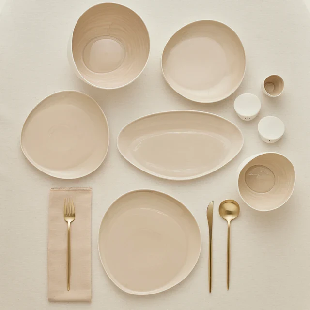 Karaca Earth Collection Rise 55-delige 12-persoons Serviesset, Cream ( ALLEEN AFHALEN )