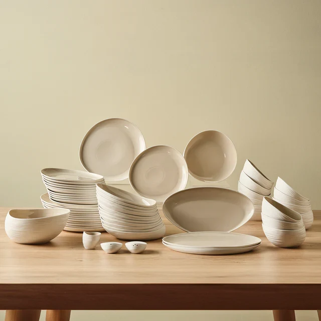 Karaca Earth Collection Rise 55-delige 12-persoons Serviesset, Cream ( ALLEEN AFHALEN )