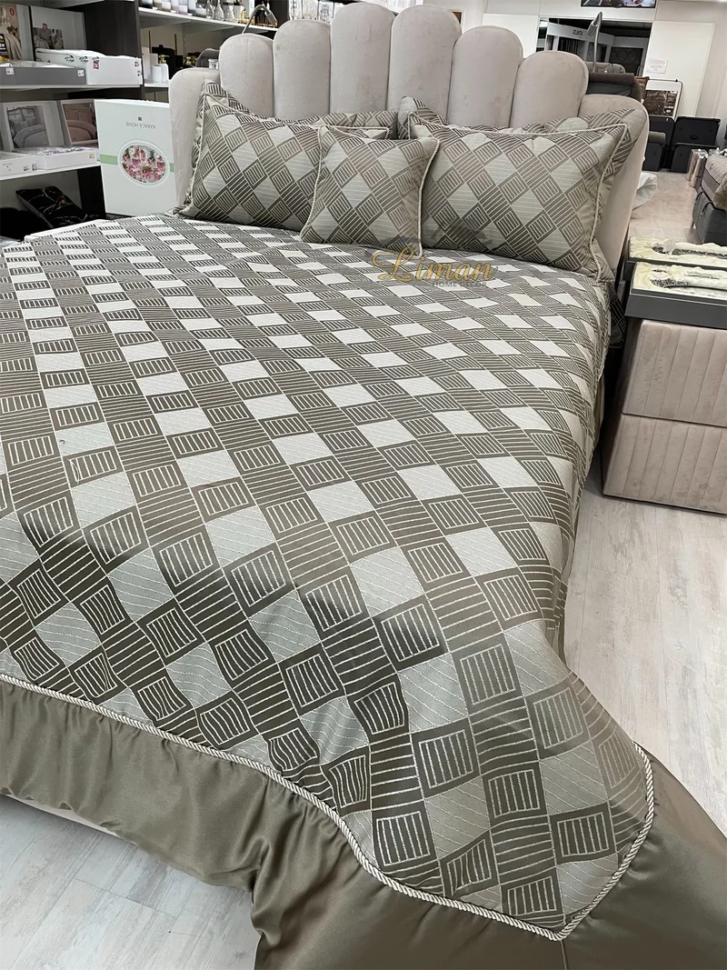 Ipekce Class Bedspreiset 4 Delig Beige