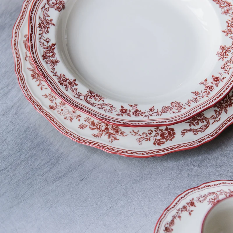 Diep bord 23/17xH4cm burgundy Cyril