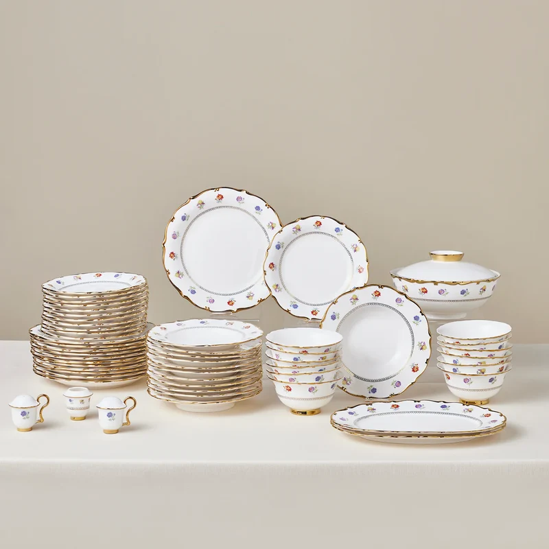 Karaca Royal Bone Diana Serviesset 55-Delig | 12 persoons ( ALLEEN AFHALEN )