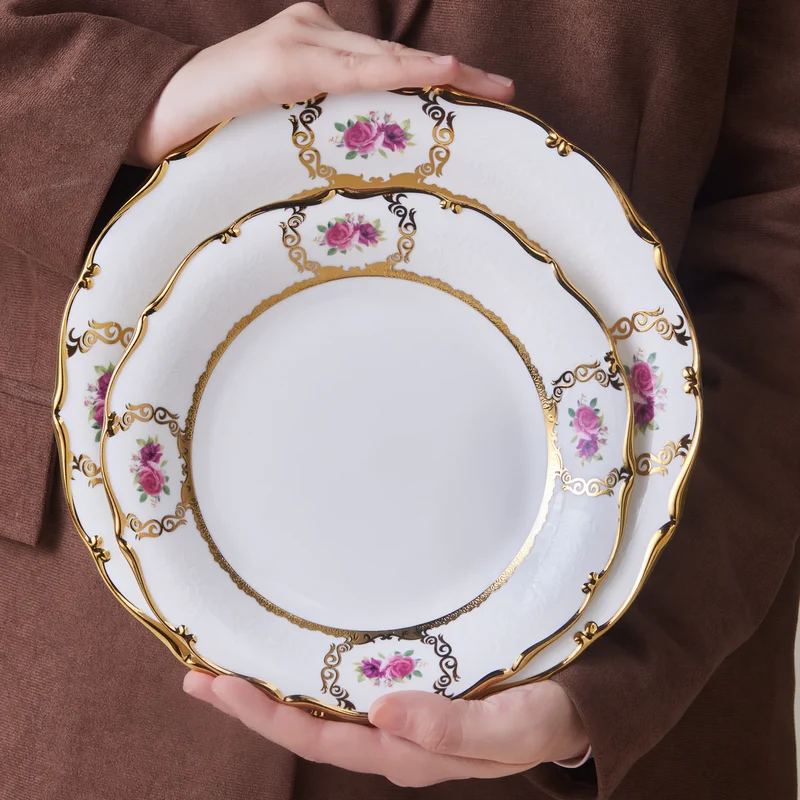 Karaca Royal Bone Elizabeth Serviesset 55-Delig | 12 persoons