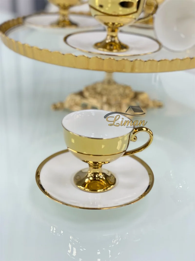 KOSOVA CAROLINA ESPRESSOSET 12 DELIG | 6 PERSOONS WIT