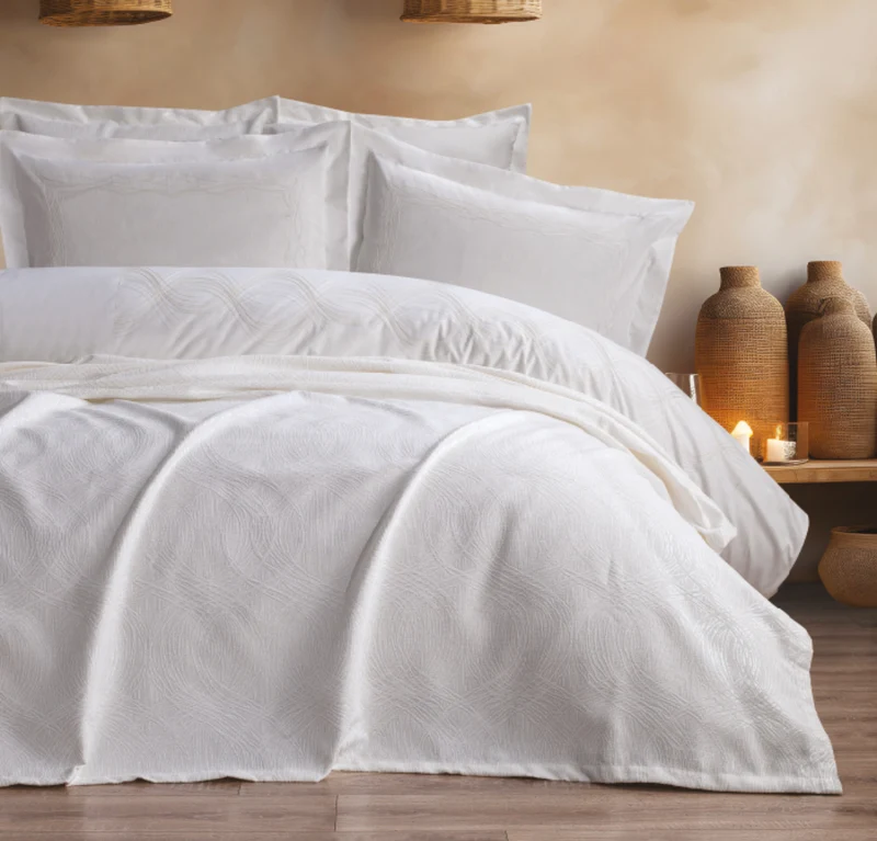 Bella Home Aren Dunne Spreiset 7 delig Cream
