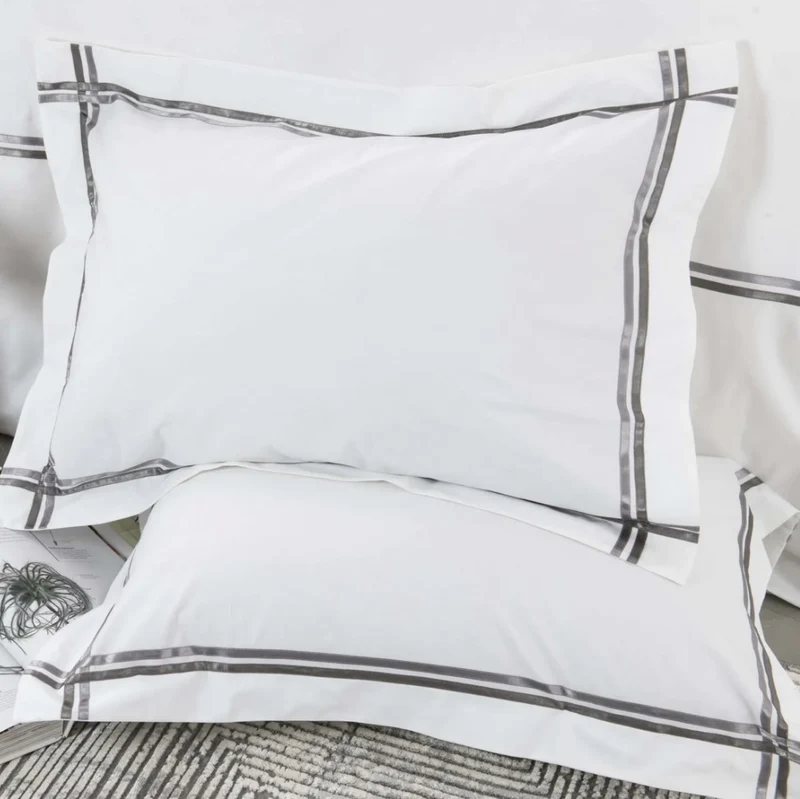 Karaca Home White Collection Valse Grijs Satin Stripe Dekbedovertrek 2 persoons