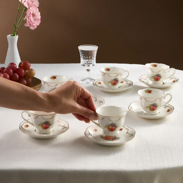 KARACA ANTIQUE ESPRESSOSET 12 DELIG |6 PERSOONS
