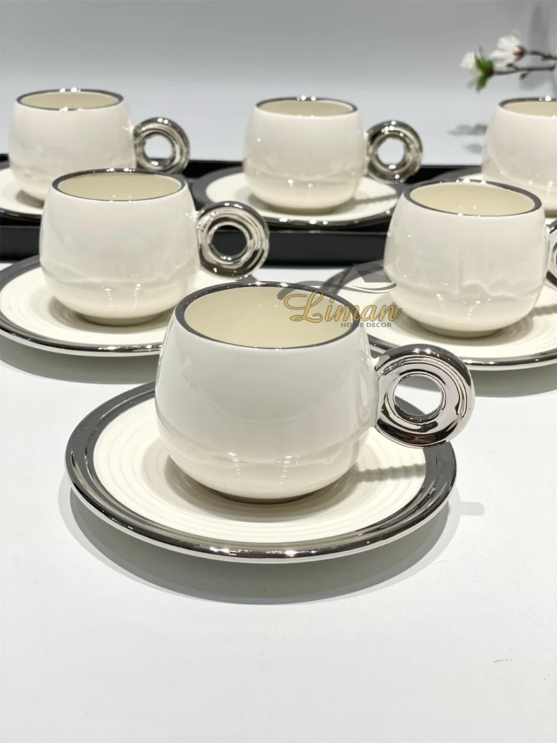 Bricard Queen Espressoset Wit - Zilver 12 Delig | 6 Persoons