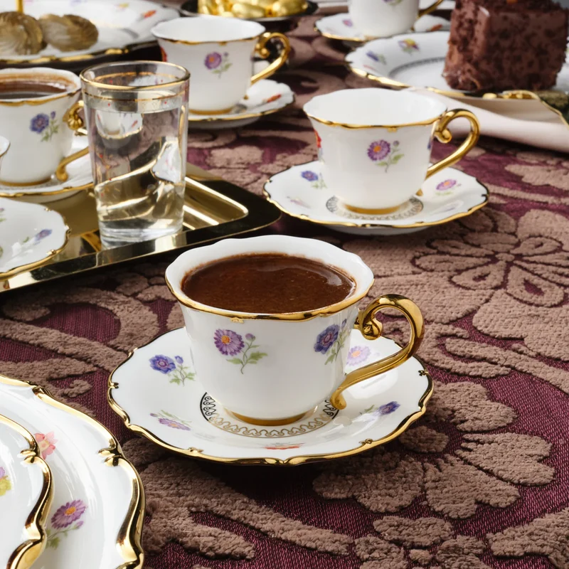 Karaca Royal Bone Diana Espresso Set 12 Delig | 6 Persoons