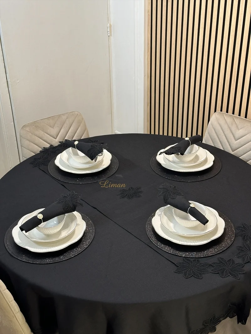 Artemis Tafelkleed Set Met Server Zwart 18 Delig