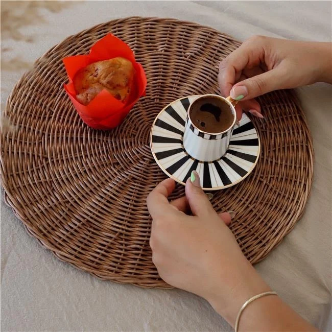 Rattan Placemat 35cm ( 6 DELIG )