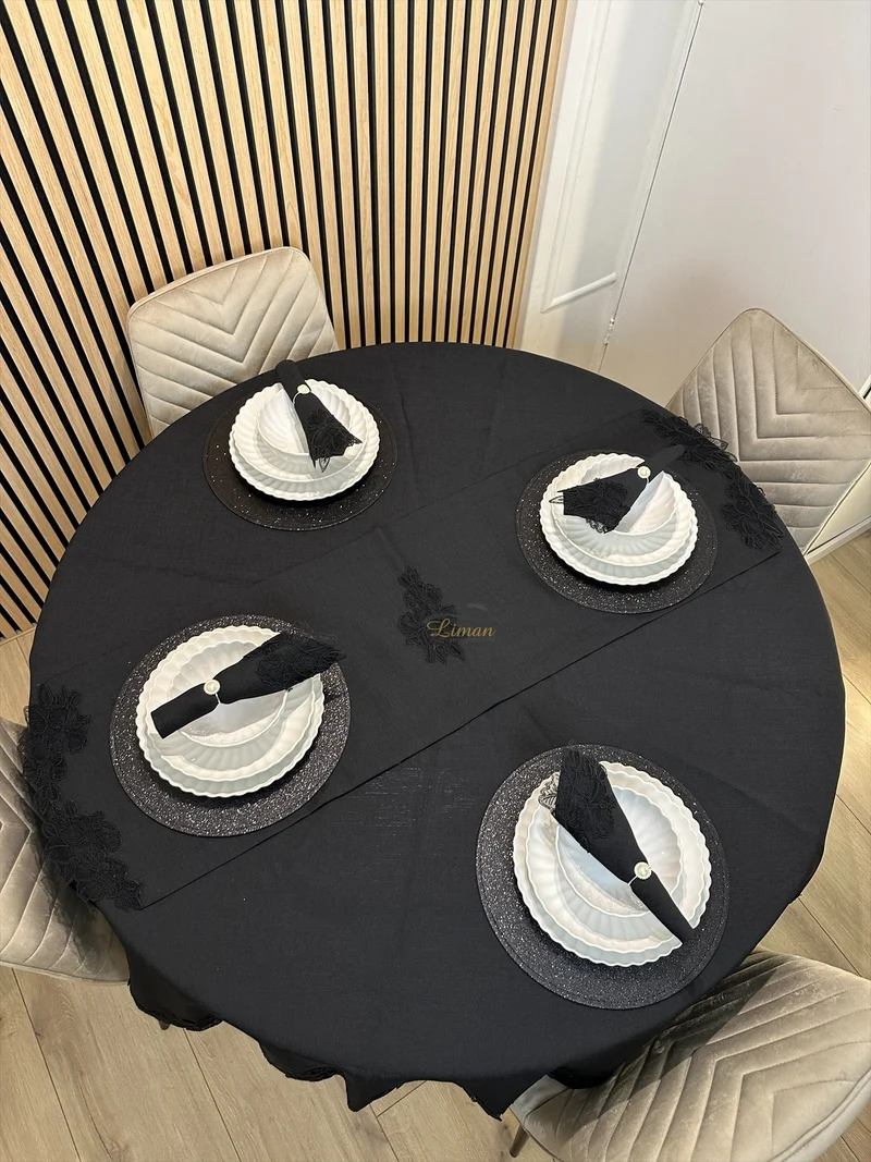 Gelincik Tafelkleed Set Met Server Zwart 18 Delig