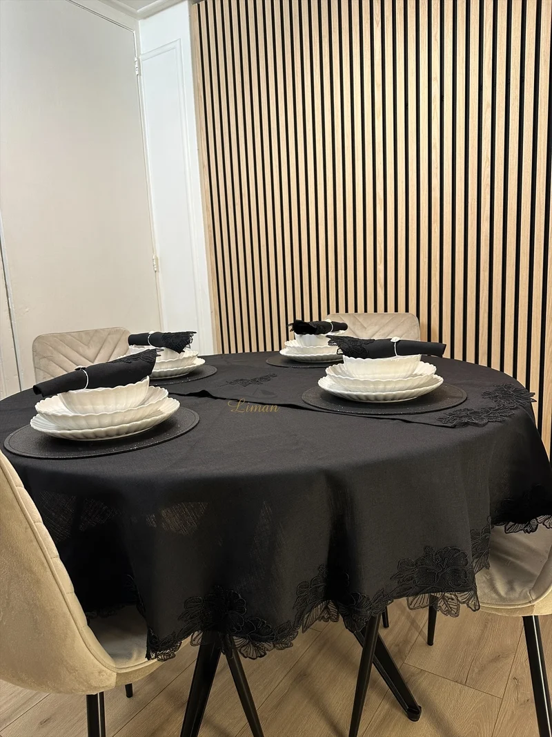 Gelincik Tafelkleed Set Met Server Zwart 18 Delig