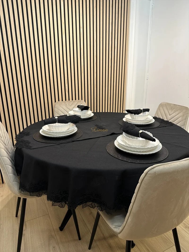 Gelincik Tafelkleed Set Met Server Zwart 18 Delig