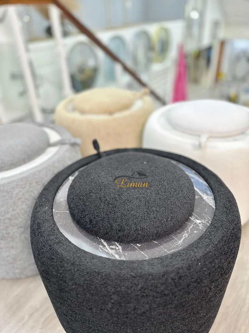 LUXE TEDY POEF MET OPBERGRUIMTE EN BIJZETTAFEL