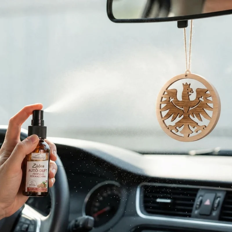 UaB Geschenk | Set ZQ Zirben Autospray + Anhänger 'Adler' | 30 ml | Flasche mit Defuser | Made in Austria
