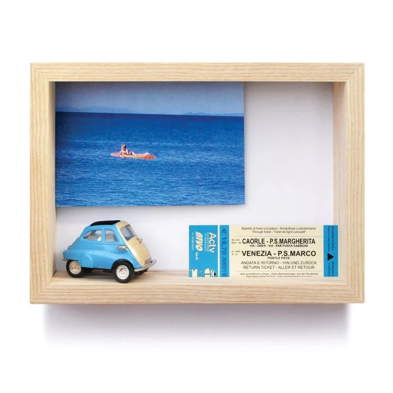 Karten- und Bilderrahmen 'Oh, wie schön' | L 23 x H 16,5 x T 5 cm | Esche unbehandelt | Made in Germany