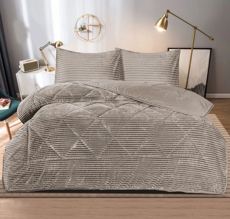 Bella Home Winter Dream Deken set 3 delig Beige