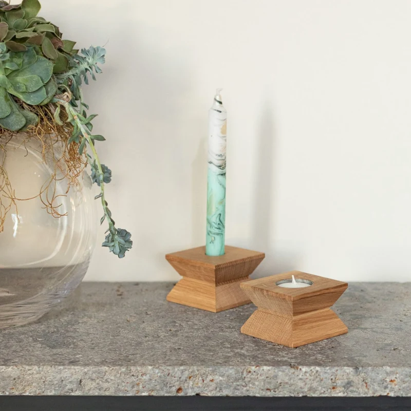 Kerzenhalter & Blumenvase 'Josef' | Eiche | B 7,9 x T 7,9 x H 5,4 cm | Made in Germany
