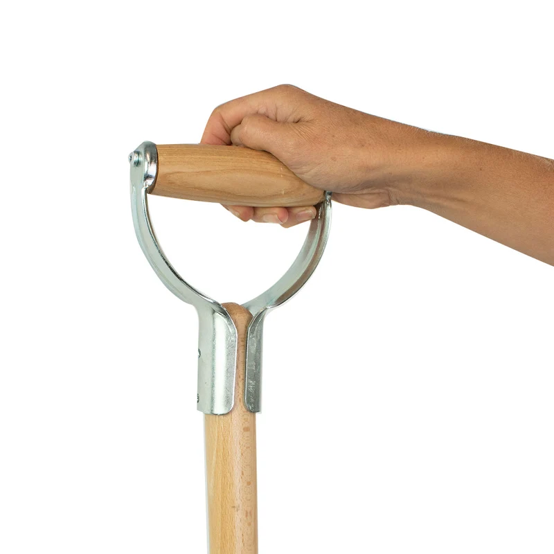D-Griff aus Eisen und Holz | Ersatzteil für Schaufeln oder Spaten | passend für Stiele mit DM 3 bis 4 cm | Made in Austria
