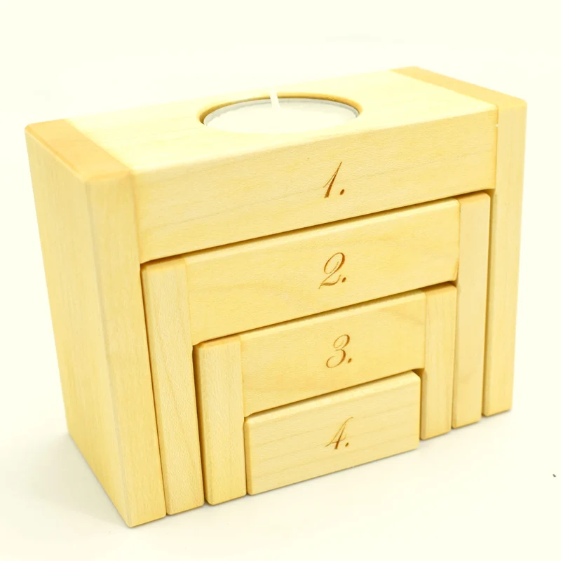 Adventsleuchter 'Four Steps' | Ahorn oder Nussholz | 11,5 x 5,5 x 9 cm | Made in Germany