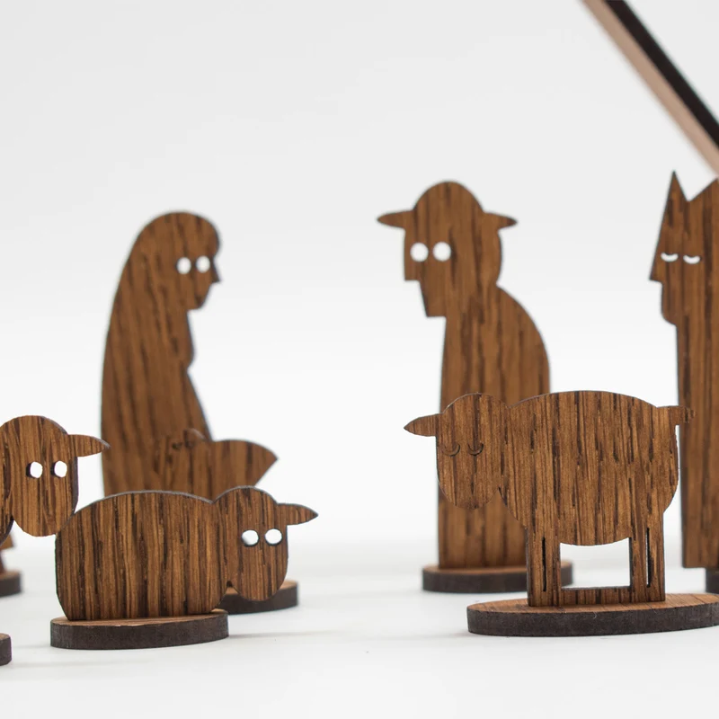 Moderne Holzkrippe ‘Einfach Weihnachten’ | 10-teilig | Eiche furniert | zum Zusammenstecken | Made in Germany