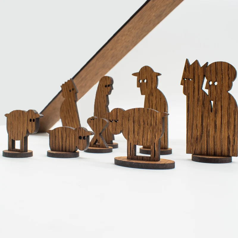Moderne Holzkrippe ‘Einfach Weihnachten’ | 10-teilig | Eiche furniert | zum Zusammenstecken | Made in Germany