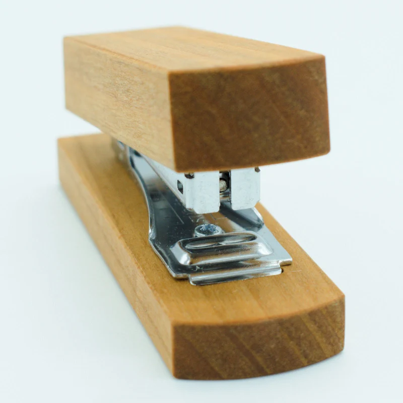 Hefter aus Holz in verschiedenen Variationen - 'Stapler'
