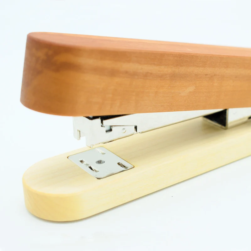 Hefter aus Holz in verschiedenen Variationen - 'Stapler'