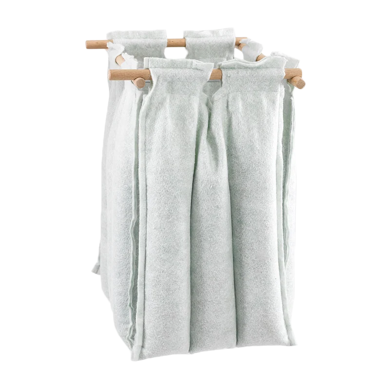 Nachhaltige Klimabox 'Fresh & Free' | aus Zirbenholz | B 40 x T 40 x H 66 cm | Made in Austria