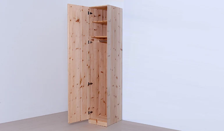 Kleiderschrank aus Zirbenholz - Eintürig