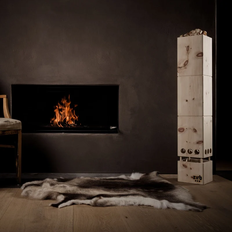 Raumlüfter 'Bergluft' | 4 x Essenz-ÖL 30 ml | Zirbenlocken 1500 g | L 22 x B 22 x H 120 cm | bis 100 m² | Zirbenholz | Netzstecke inkl. Kabel | Made in Austria