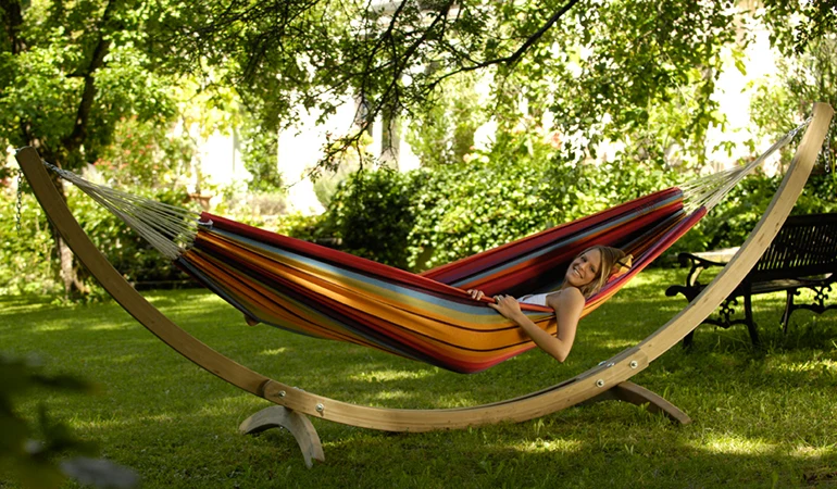 Hängematte Barbados mit Liegekissen aus Schafwolle | B 150 x L 230 | Belastbarkeit max. 200 kg | Made in Austria