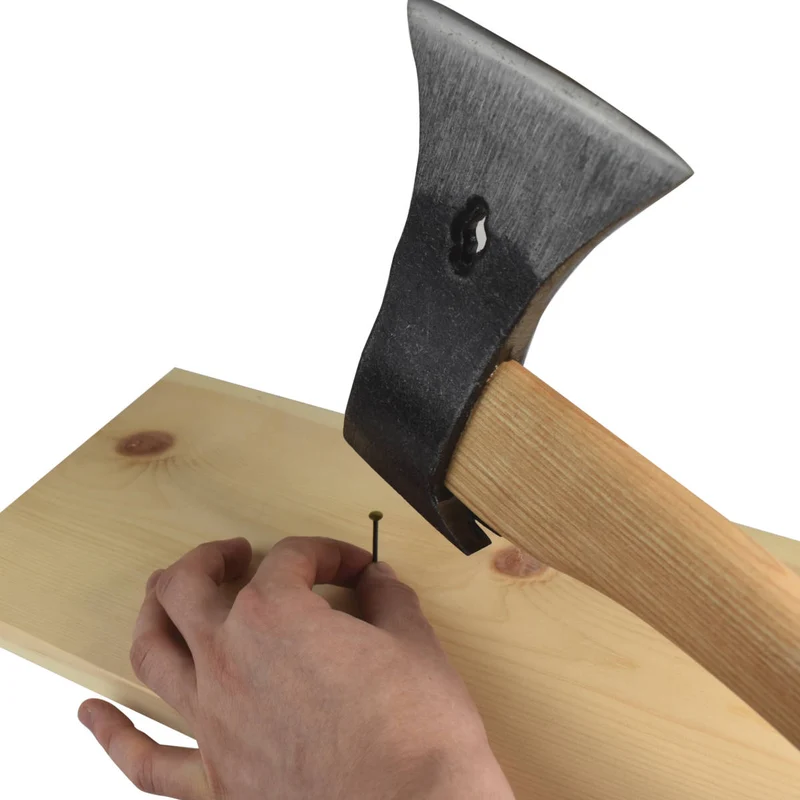 Universalbeil mit Schneideschutz und Eschenstiel Länge: 42,5 cm Kopfgewicht: 800 gr inkl. gratis Schleifstein - Handarbeit aus Deutschland