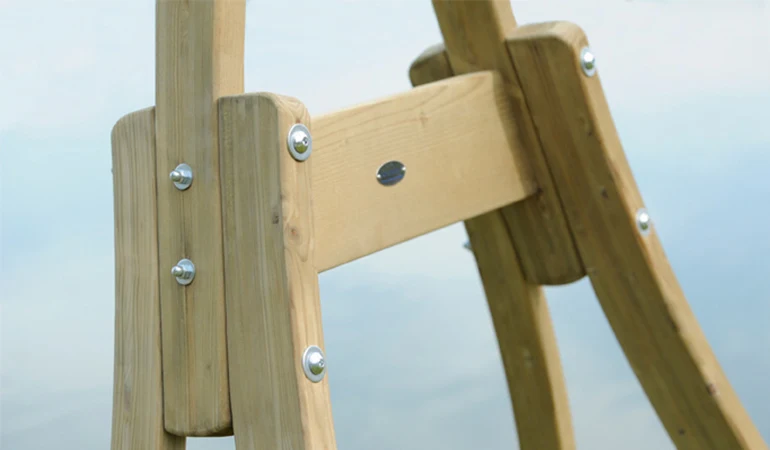 Hängesesselgestell Atlas | H 234 x B 147 x T 139 cm | wetterfeste Fichte | Belastbarkeit max. 160 kg Made in Germany