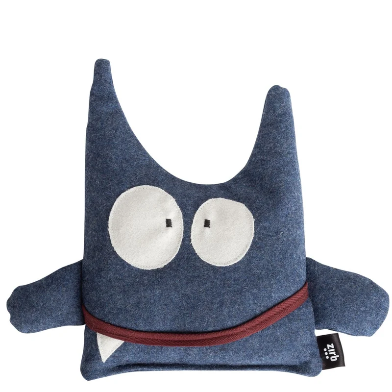 Kuscheltier | Wassermonster 'Splashy' | Merinoloden | Fülle Zirbenholzgranulat | blau | L 18 x H 31 x T 6 cm | waschbar | Made in Austria