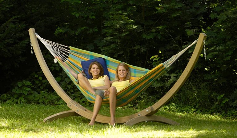 Hängemattengestell Troja | L 437 x H 160 x B 145 cm | wetterfestes Fichenholz | Belastbarkeit max. 200 kg | Made in Germany