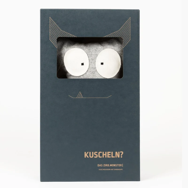 Kuscheltier | Bergmonster 'Rocky' | Merinoloden | Fülle Zirbenholzgranulat | grau | L 18 x H 31 x T 6 cm | waschbar | Made in Austria