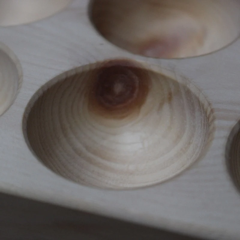 Eierbecher aus Massivholz | verschiedene Holzarten | 6 Vertiefungen | Made in Austria