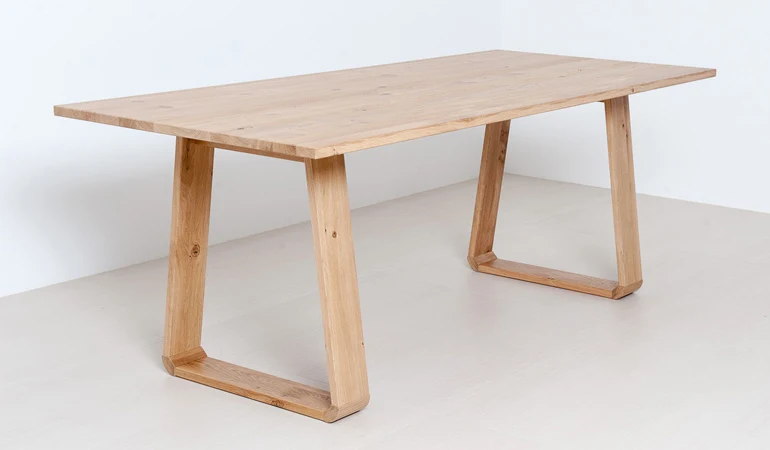 Massivholztisch 'Look' | in Zirbe, Fichte, Eiche, Buche, Nuss | L 160/200 x B 90 x H 76 cm | Made in Südtirol